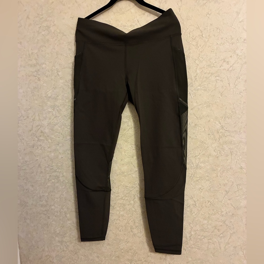 lululemon athletica Olive Green High-Rise Pocket Leggings - Picture 5 of 6